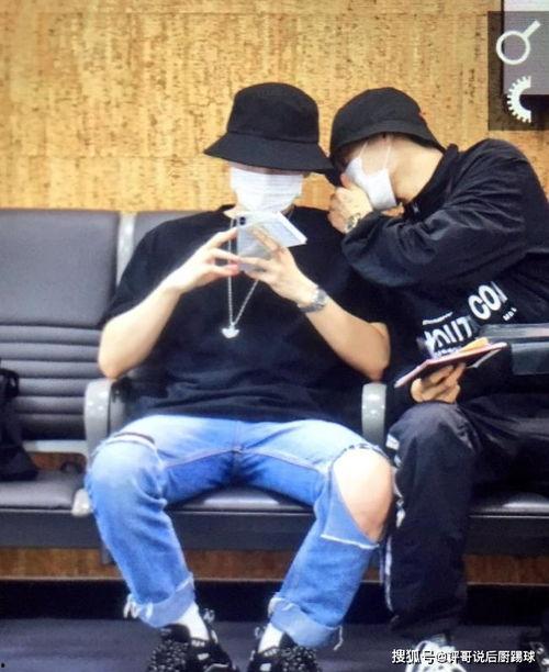 娱乐八卦姐妹吃瓜直播视频,娱乐八卦姐妹吃瓜现场，精彩瞬间一网打尽！